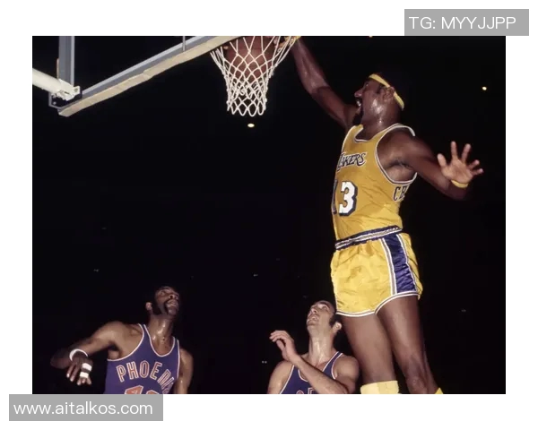 从无数纪录到辉煌之夜威尔特张伯伦的传奇篮球生涯探索