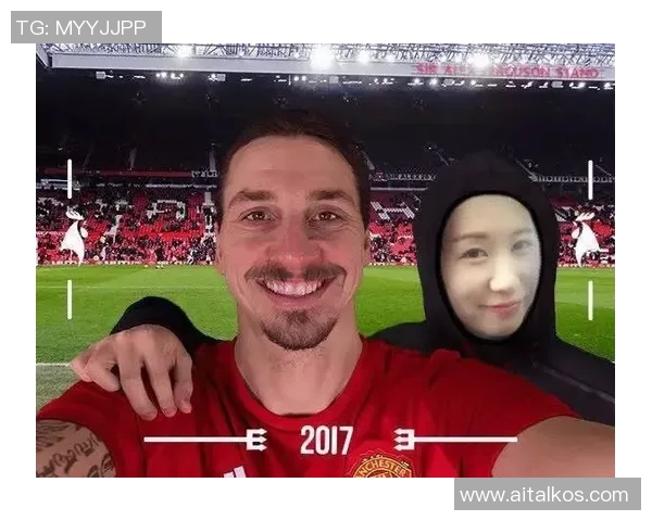 女球迷挑战猜足球明星名字的趣味游戏，快来一起参与吧